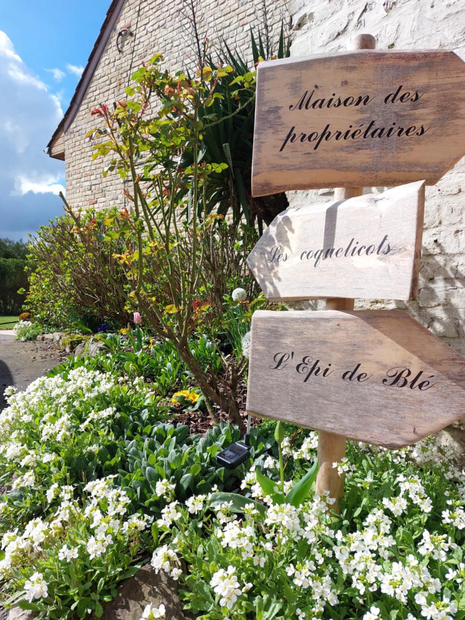 Villa Les Coquelicots Lacres Zimmer foto